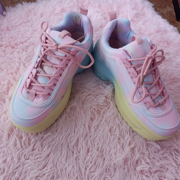 SOLD! YRU Pastel platform sneakers! Brand New in box w dust bags! Sz 7.5 - Picture 13 of 13